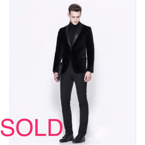 Zara Other - NWOT Zara men's velvet/viscose blazer